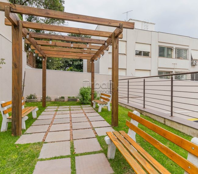 Apartamento com 63m², 2 quartos, 1 suíte, 2 vagas, no bairro Petrópolis em Porto Alegre