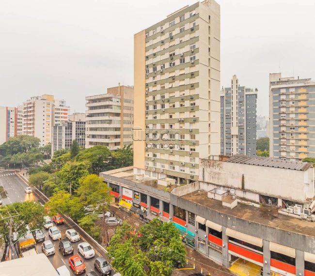 Apartamento com 100m², 2 quartos, 1 suíte, no bairro Floresta em Porto Alegre