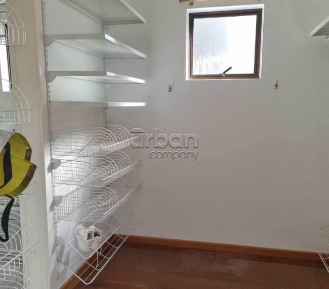 Apartamento com 147m², 3 quartos, 1 suíte, 3 vagas, no bairro Petrópolis em Porto Alegre