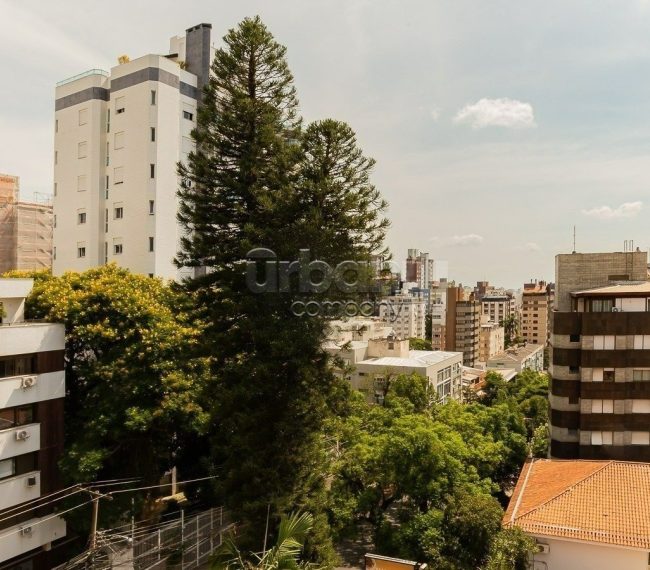 Cobertura com 361m², 3 quartos, 1 suíte, 3 vagas, no bairro Rio Branco em Porto Alegre