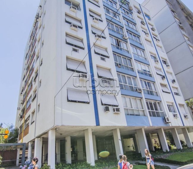 Apartamento com 145m², 3 quartos, 1 suíte, 2 vagas, no bairro Moinhos de Vento em Porto Alegre