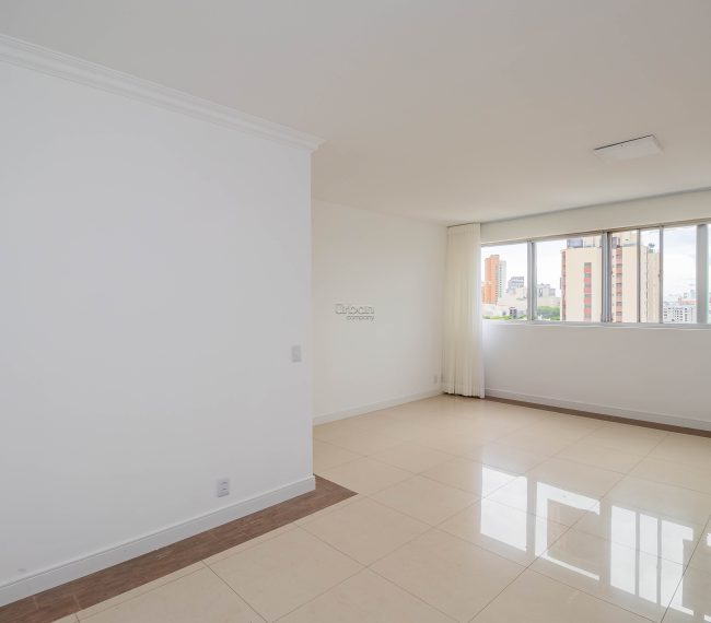 Apartamento com 120m², 3 quartos, 1 suíte, 1 vaga, no bairro Auxiliadora em Porto Alegre