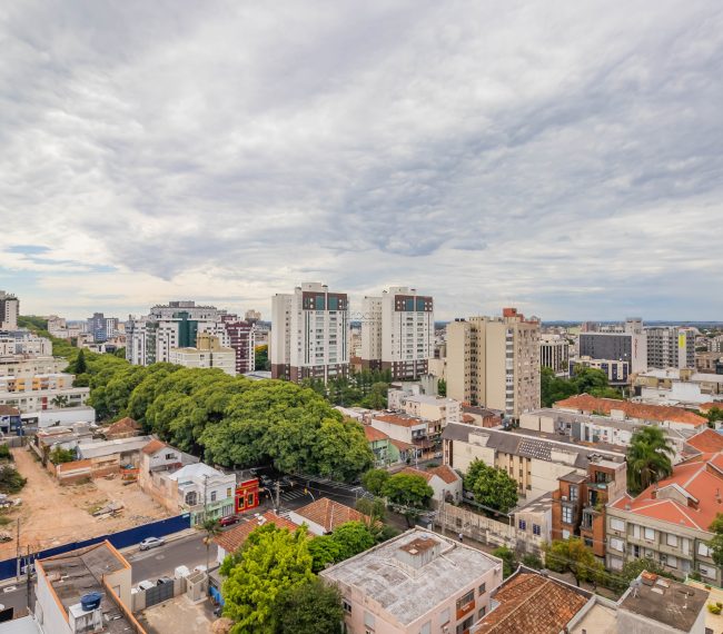 Apartamento com 120m², 3 quartos, 1 suíte, 1 vaga, no bairro Auxiliadora em Porto Alegre