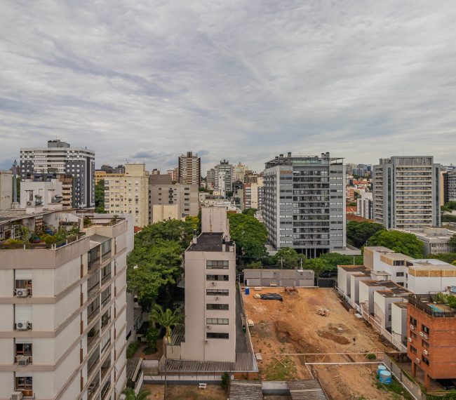 Apartamento com 120m², 3 quartos, 1 suíte, 1 vaga, no bairro Auxiliadora em Porto Alegre