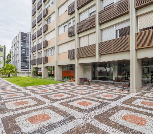 Apartamento com 120m², 3 quartos, 1 suíte, 1 vaga, no bairro Auxiliadora em Porto Alegre