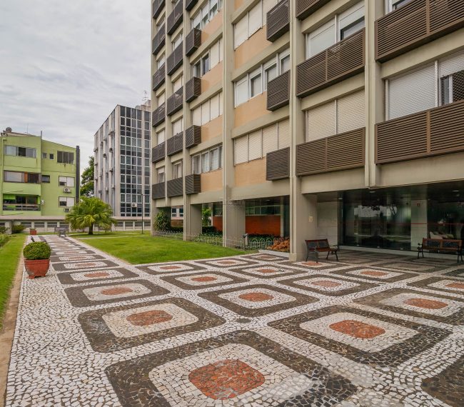 Apartamento com 120m², 3 quartos, 1 suíte, 1 vaga, no bairro Auxiliadora em Porto Alegre