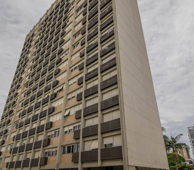 Apartamento com 120m², 3 quartos, 1 suíte, 1 vaga, no bairro Auxiliadora em Porto Alegre