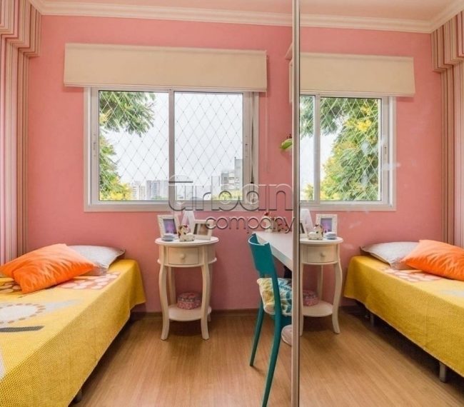 Apartamento com 97m², 3 quartos, 1 suíte, 2 vagas, no bairro Boa Vista em Porto Alegre