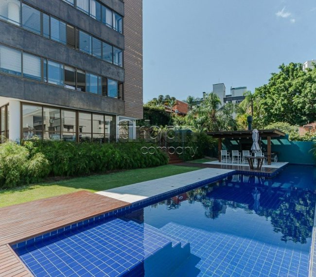 Apartamento Duplex com 256m², 3 quartos, 3 suítes, 4 vagas, no bairro Bela Vista em Porto Alegre