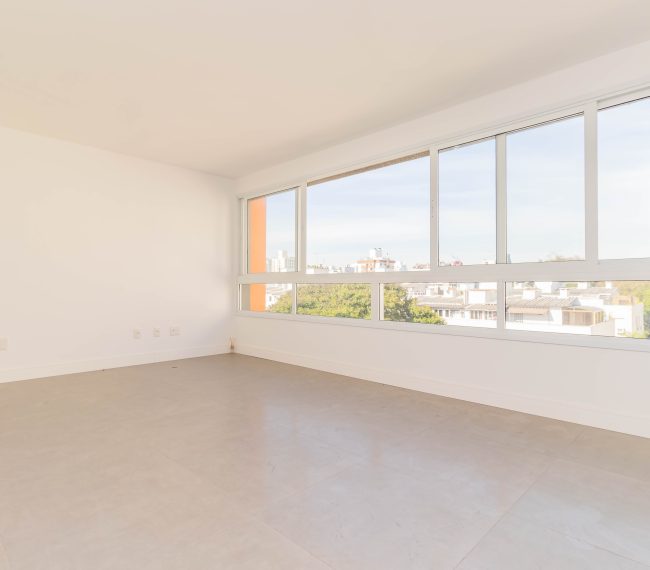 Apartamento com 53m², 1 quarto, 1 suíte, 2 vagas, no bairro Passo da Areia em Porto Alegre