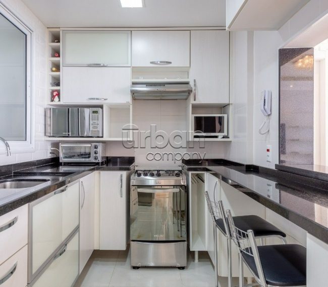 Apartamento com 95m², 3 quartos, 1 suíte, 2 vagas, no bairro Jardim Lindóia em Porto Alegre