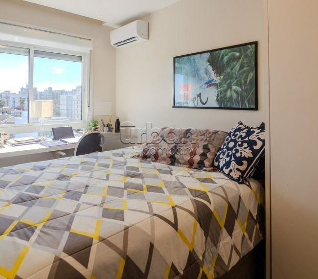 Apartamento com 89m², 3 quartos, 1 suíte, 2 vagas, no bairro Petrópolis em Porto Alegre