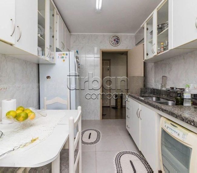 Apartamento com 106m², 3 quartos, 1 suíte, 1 vaga, no bairro Auxiliadora em Porto Alegre