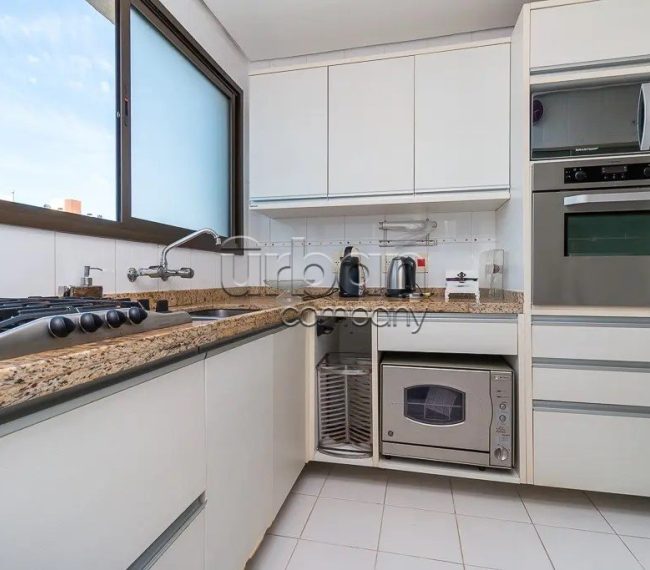 Apartamento com 127m², 3 quartos, 1 suíte, no bairro Rio Branco em Porto Alegre