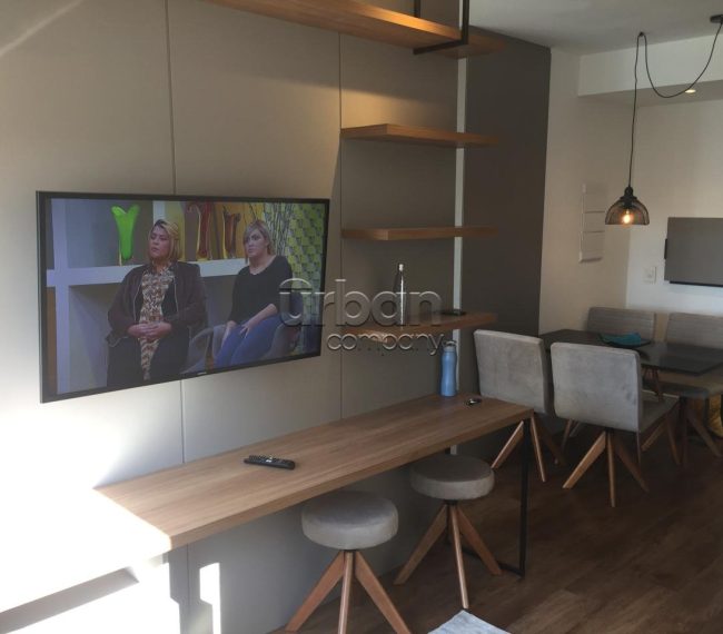 Loft com 38m², 1 quarto, 1 vaga, no bairro Chácara da Pedras em Porto Alegre