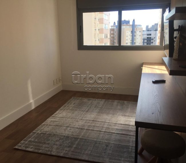 Loft com 38m², 1 quarto, 1 vaga, no bairro Chácara da Pedras em Porto Alegre