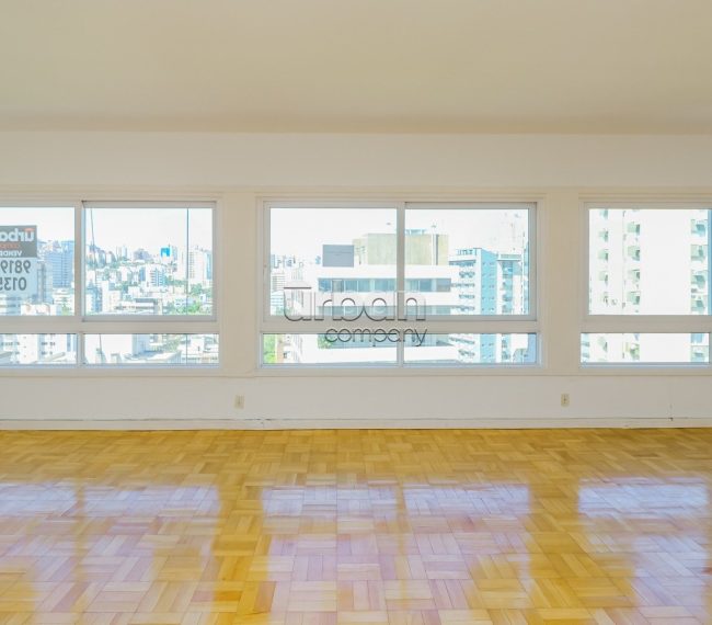 Apartamento com 167m², 3 quartos, 1 suíte, 1 vaga, no bairro Moinhos de Vento em Porto Alegre