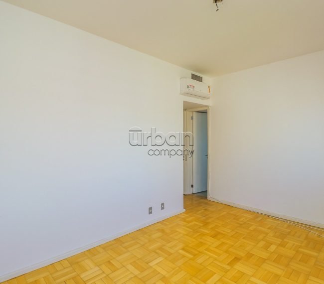 Apartamento com 167m², 3 quartos, 1 suíte, 1 vaga, no bairro Moinhos de Vento em Porto Alegre