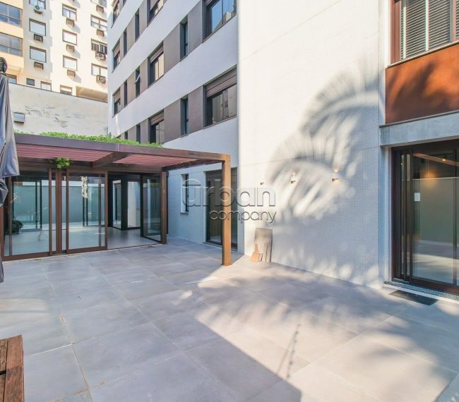 Apartamento Garden com 315m², 3 quartos, 3 suítes, 4 vagas, no bairro Rio Branco em Porto Alegre