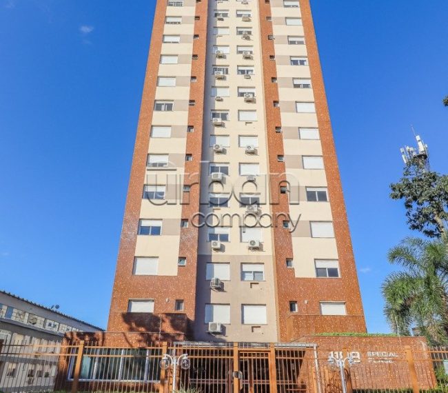 Apartamento com 82m², 3 quartos, 2 vagas, no bairro Santana em Porto Alegre