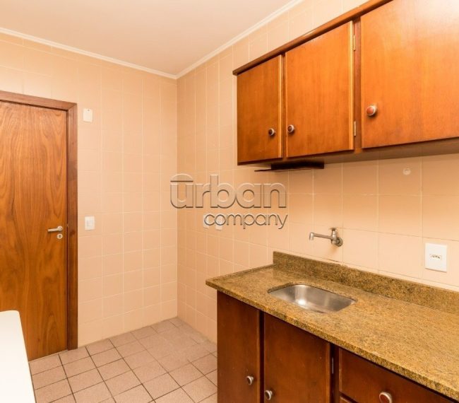 Apartamento com 66m², 2 quartos, 1 vaga, no bairro Passo da Areia em Porto Alegre