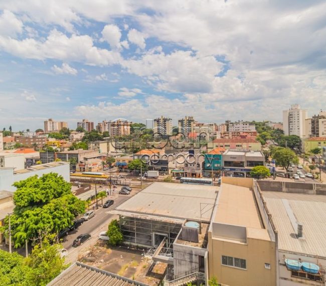 Cobertura com 225m², 3 quartos, 1 suíte, 1 vaga, no bairro Cristo Redentor em Porto Alegre