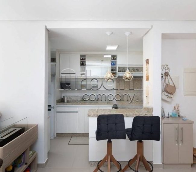 Apartamento Garden com 92m², 2 quartos, 1 suíte, 1 vaga, no bairro Vila Ipiranga em Porto Alegre