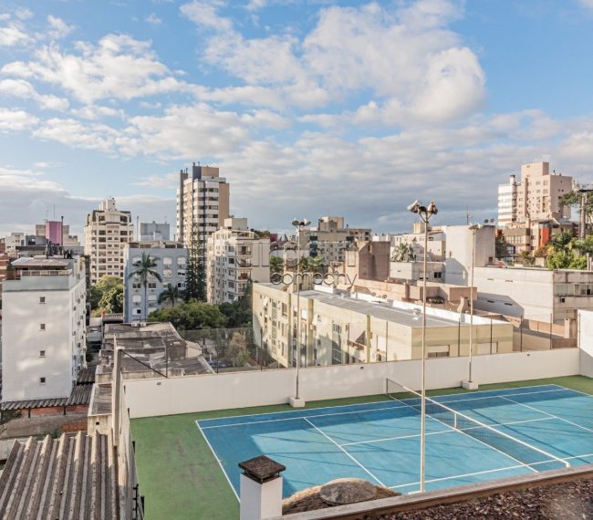 Apartamento com 132m², 3 quartos, 1 suíte, 2 vagas, no bairro Bela Vista em Porto Alegre