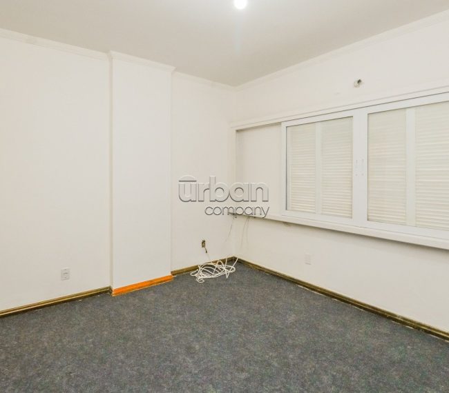 Apartamento com 90m², 2 quartos, 1 suíte, 1 vaga, no bairro Moinhos de Vento em Porto Alegre