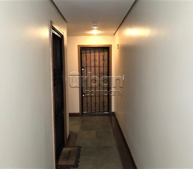 Sala com 28m², 1 vaga, no bairro Auxiliadora em Porto Alegre