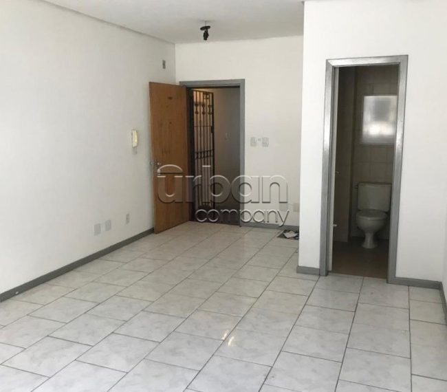 Sala com 28m², 1 vaga, no bairro Auxiliadora em Porto Alegre