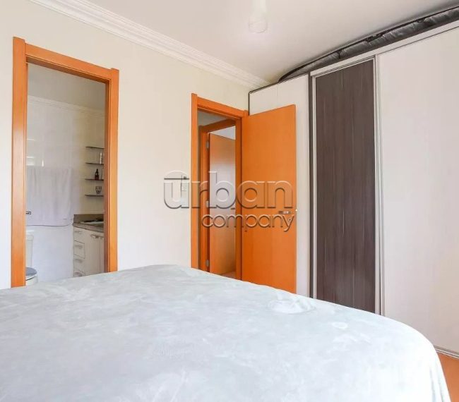 Apartamento com 87m², 3 quartos, 1 suíte, 1 vaga, no bairro Passo da Areia em Porto Alegre