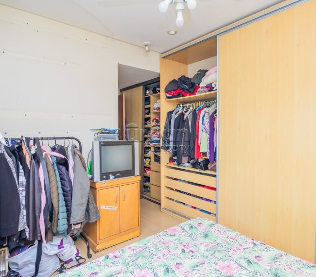 Cobertura com 199m², 4 quartos, 1 suíte, 2 vagas, no bairro Petrópolis em Porto Alegre