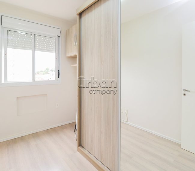 Apartamento com 63m², 3 quartos, 1 suíte, 1 vaga, no bairro Jardim Itu-Sabará em Porto Alegre