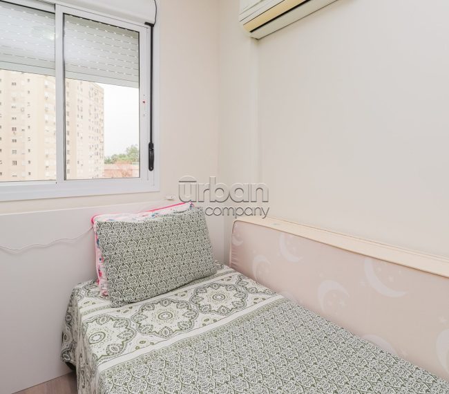 Apartamento com 63m², 3 quartos, 1 suíte, 1 vaga, no bairro Jardim Itu-Sabará em Porto Alegre