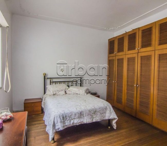 Apartamento com 83m², 2 quartos, 1 vaga, no bairro Centro Histórico em Porto Alegre