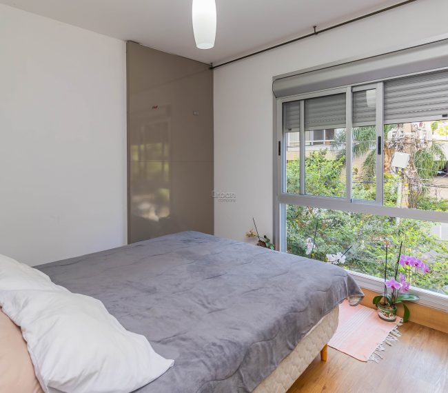 Apartamento Garden com 80m², 2 quartos, 1 suíte, 2 vagas, no bairro Rio Branco em Porto Alegre