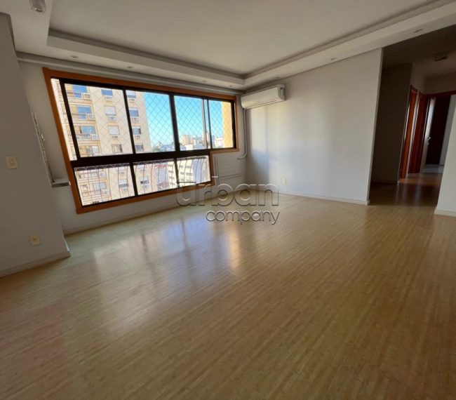 Apartamento com 87m², 3 quartos, 1 suíte, 1 vaga, no bairro Passo da Areia em Porto Alegre