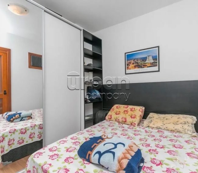 Apartamento com 46m², 1 quarto, 1 suíte, 1 vaga, no bairro Cristo Redentor em Porto Alegre