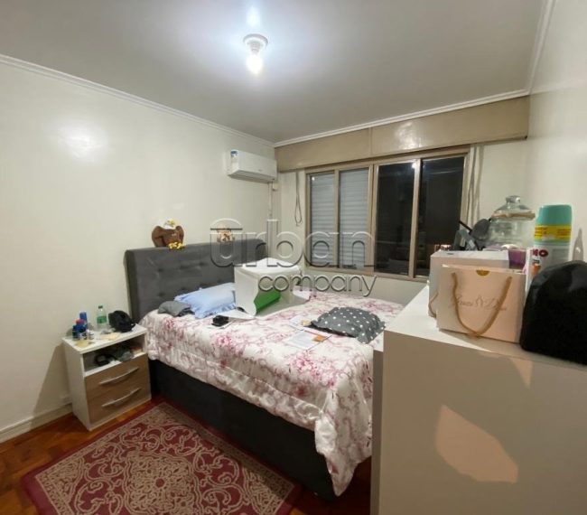 Apartamento com 93m², 3 quartos, 1 vaga, no bairro Passo da Areia em Porto Alegre