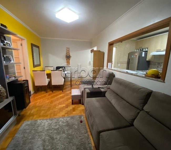 Apartamento com 93m², 3 quartos, 1 vaga, no bairro Passo da Areia em Porto Alegre