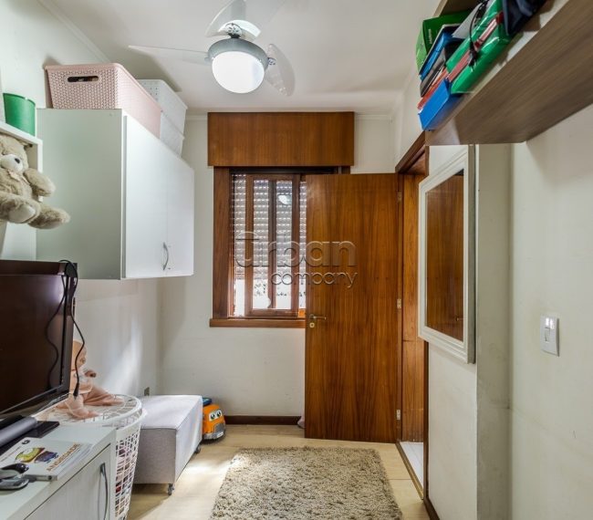 Apartamento com 78m², 2 quartos, 1 suíte, 1 vaga, no bairro Jardim Lindóia em Porto Alegre