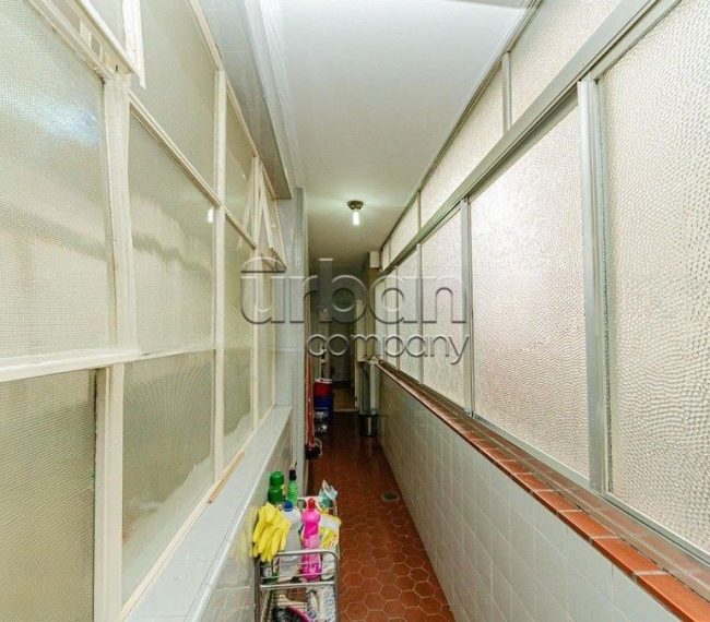 Apartamento com 188m², 4 quartos, 1 suíte, 1 vaga, no bairro Independência em Porto Alegre