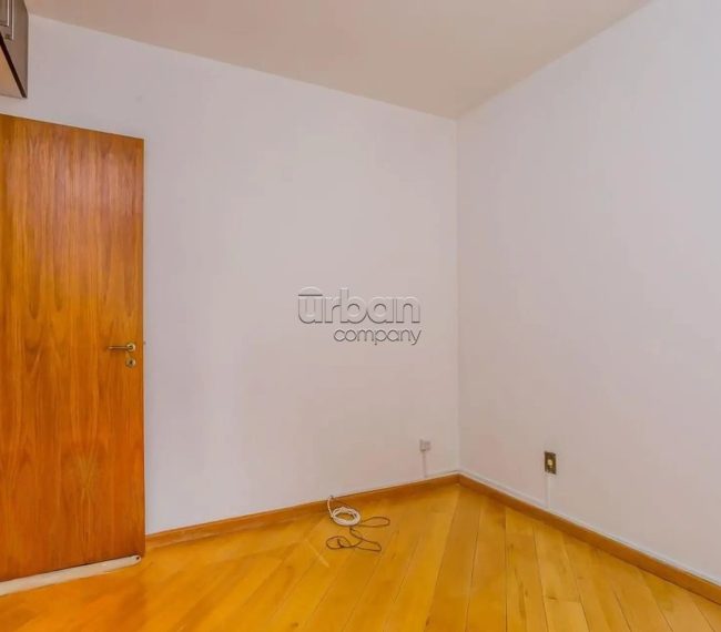 Apartamento com 121m², 3 quartos, 1 suíte, 2 vagas, no bairro Petrópolis em Porto Alegre