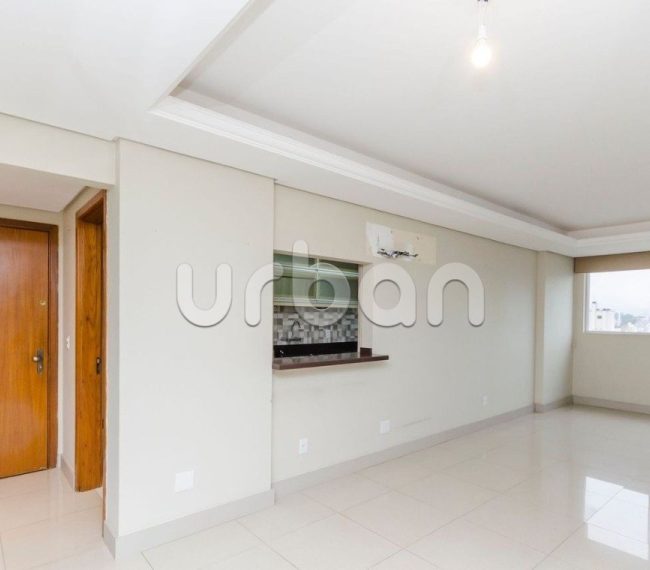 Apartamento com 105m², 3 quartos, 1 suíte, 2 vagas, no bairro Jardim Botânico em Porto Alegre