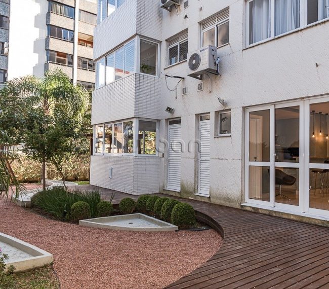 Apartamento com 67m², 3 quartos, 1 suíte, 2 vagas, no bairro Petrópolis em Porto Alegre