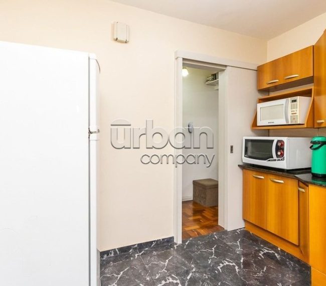 Apartamento com 70m², 2 quartos, 1 vaga, no bairro Vila Ipiranga em Porto Alegre