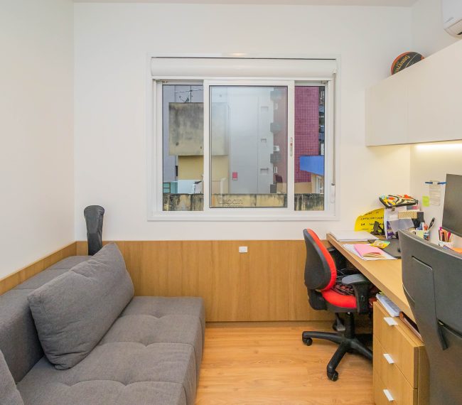 Apartamento com 80m², 2 quartos, 2 suítes, 2 vagas, no bairro Petrópolis em Porto Alegre