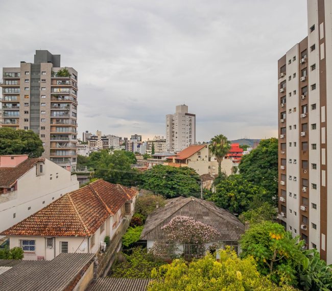 Apartamento com 80m², 2 quartos, 2 suítes, 2 vagas, no bairro Petrópolis em Porto Alegre