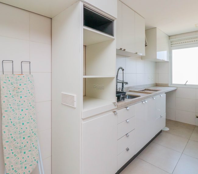 Apartamento com 70m², 2 quartos, 1 suíte, 1 vaga, no bairro São João em Porto Alegre